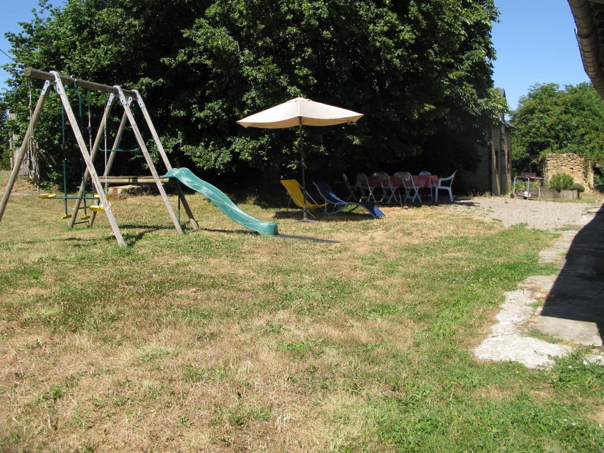 Maison Spacieuse Et Independante Avec Jardin Et Terrasse, Ideale Pour Observer La Nature En Sarthe - Fr-1-410-215 Rouperroux-le-Coquet Exteriér fotografie
